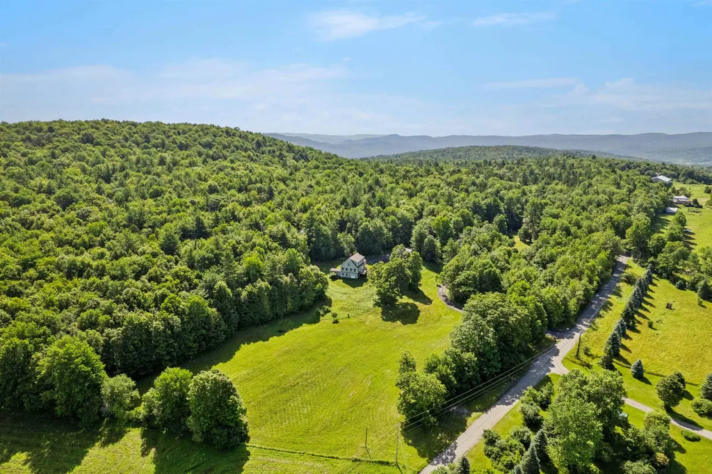 1702 Sanders Road Bethel VT 05032