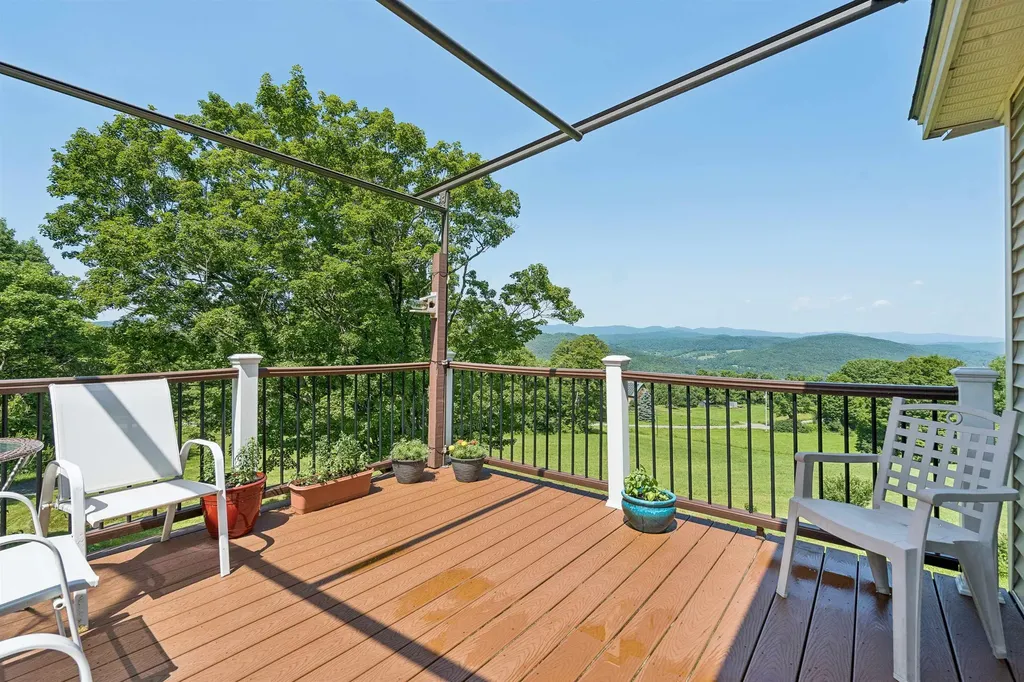 1702 Sanders Road Bethel VT 05032