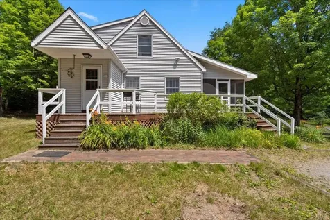6 Barnett Road Fairfax VT 05454