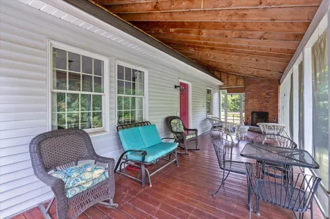6 Barnett Road Fairfax VT 05454