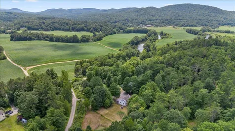 6 Barnett Road Fairfax VT 05454