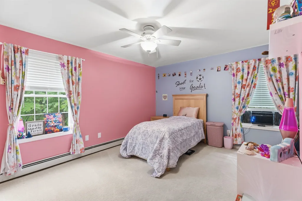 8 Tyler Drive Londonderry NH 03053