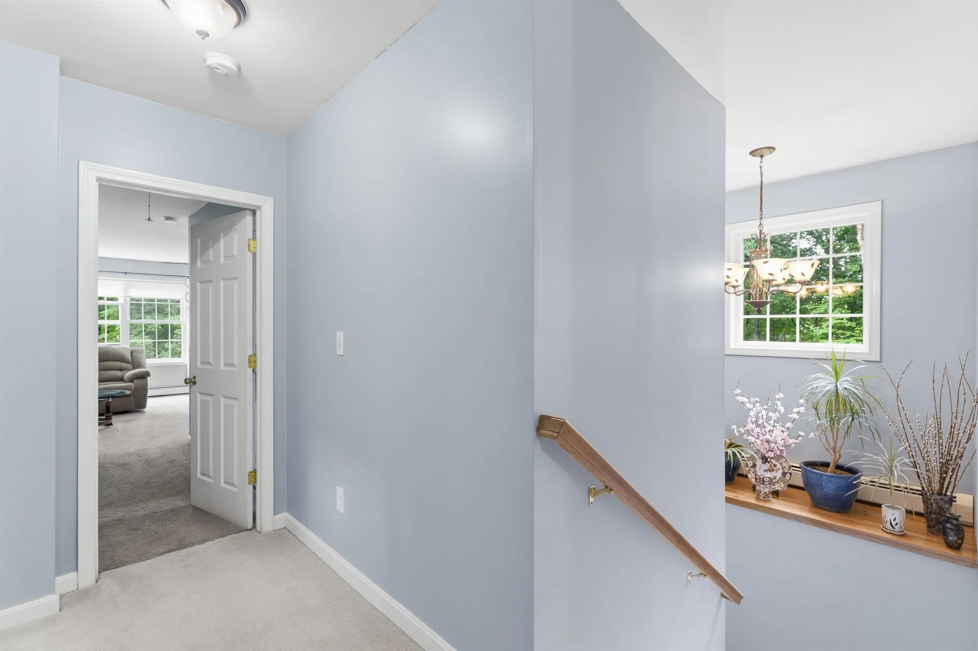 8 Tyler Drive Londonderry NH 03053