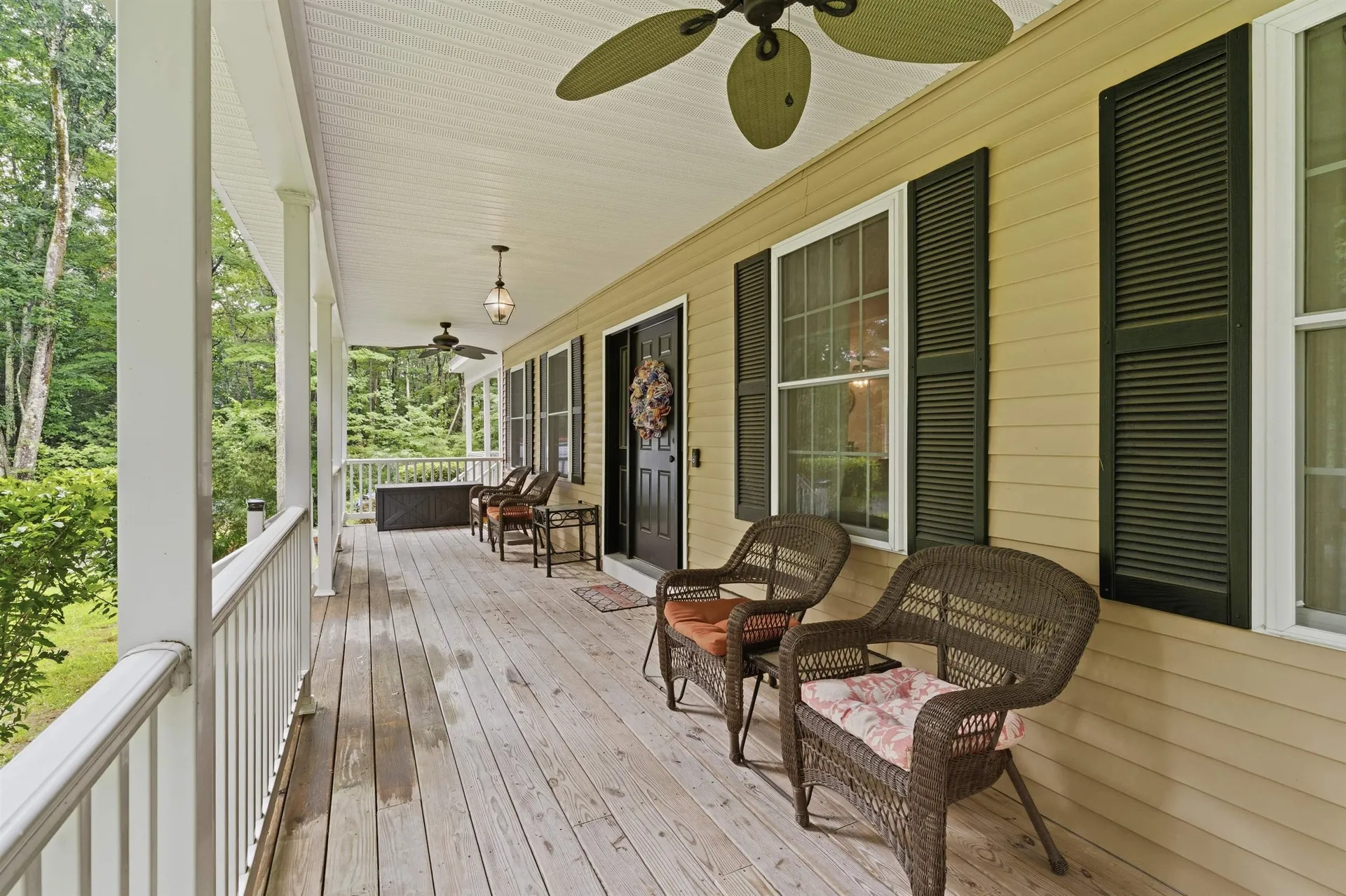 8 Tyler Drive Londonderry NH 03053