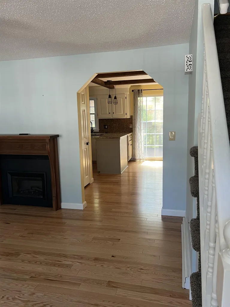 32 Cannongate Iii Road Nashua NH 03063