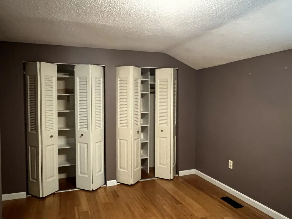 32 Cannongate Iii Road Nashua NH 03063