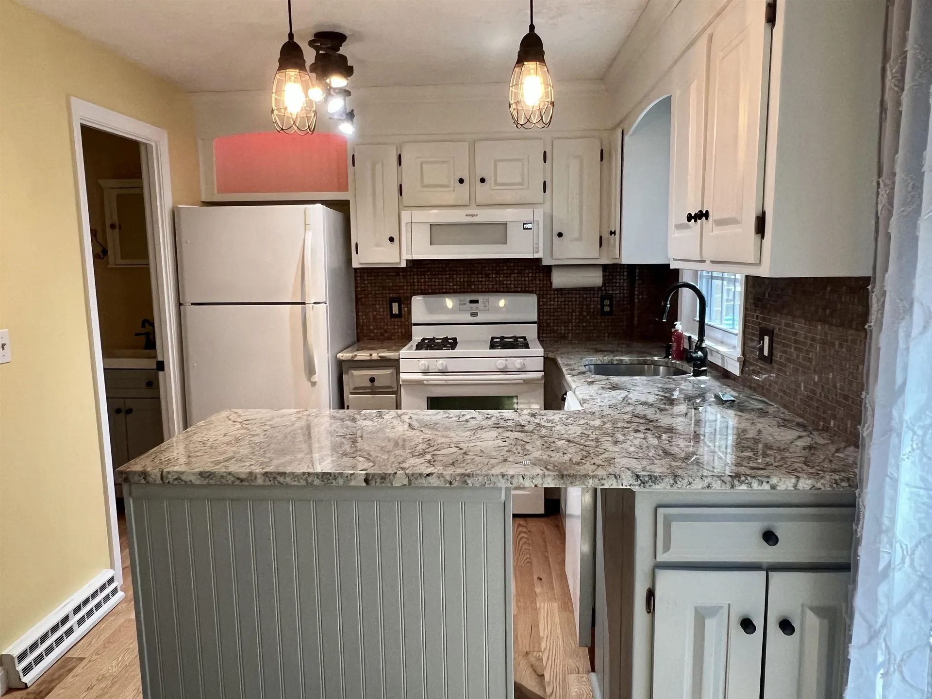 32 Cannongate Iii Road Nashua NH 03063