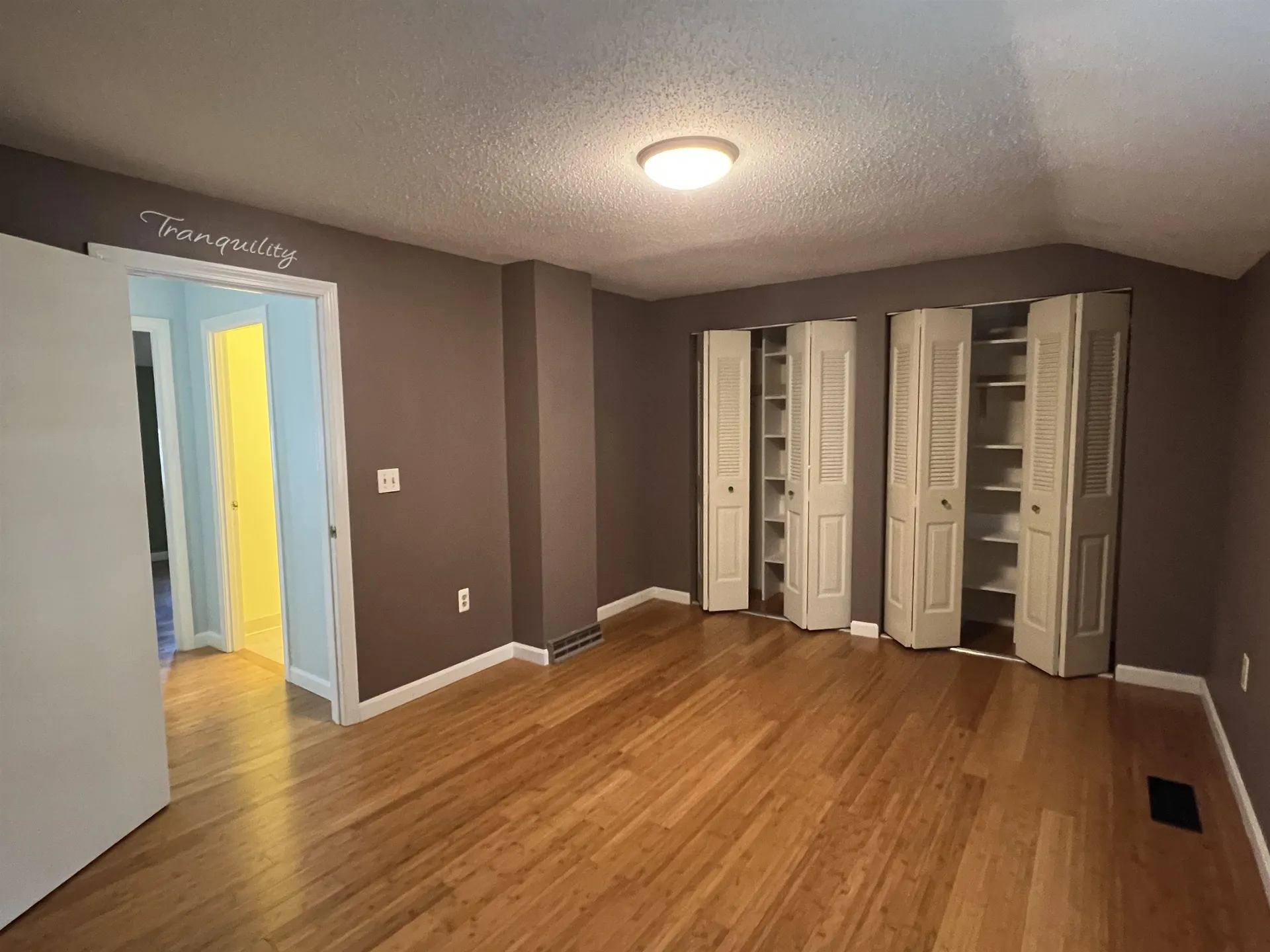 32 Cannongate Iii Road Nashua NH 03063