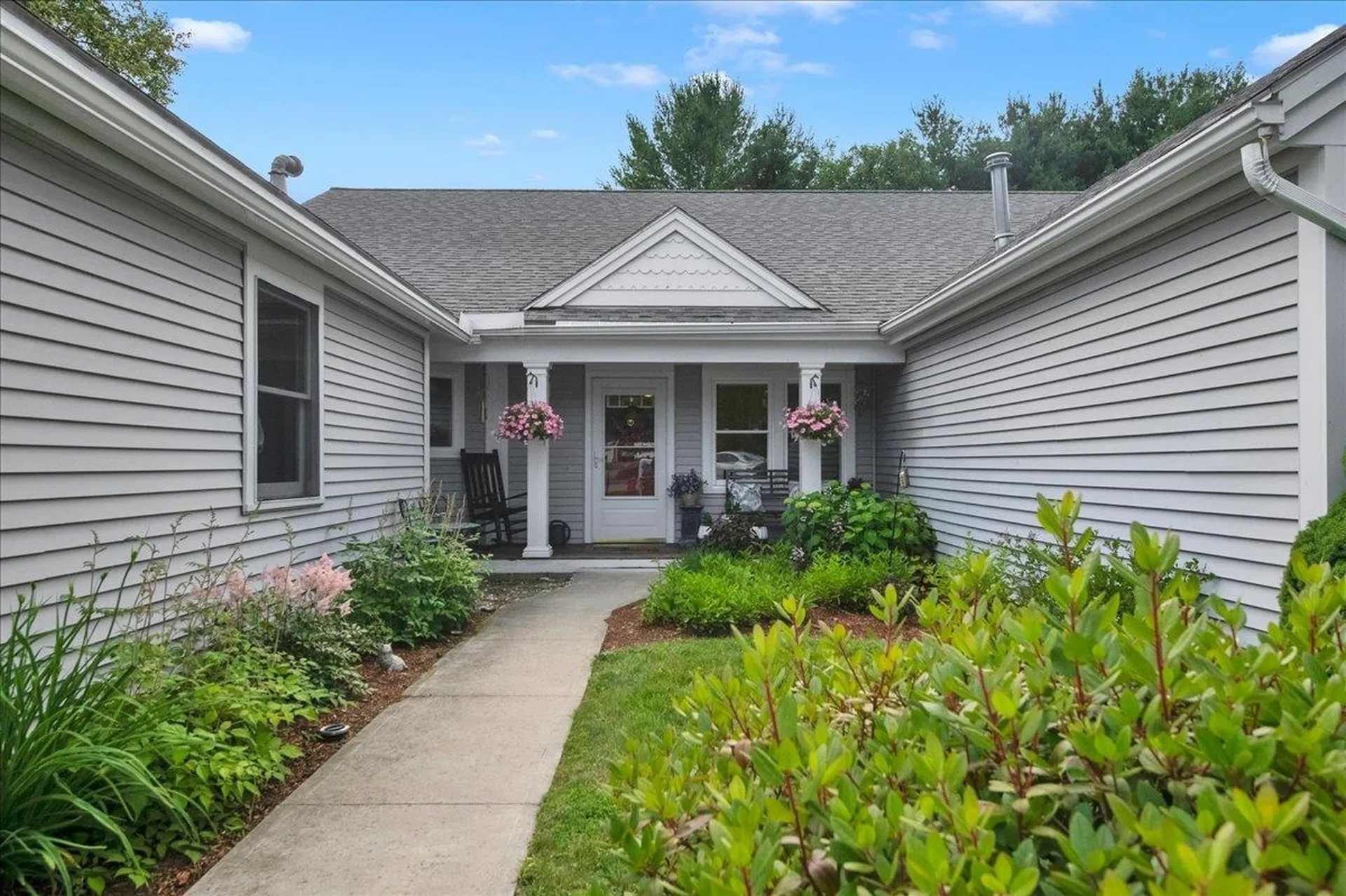 16 Clover Drive Essex VT 05452