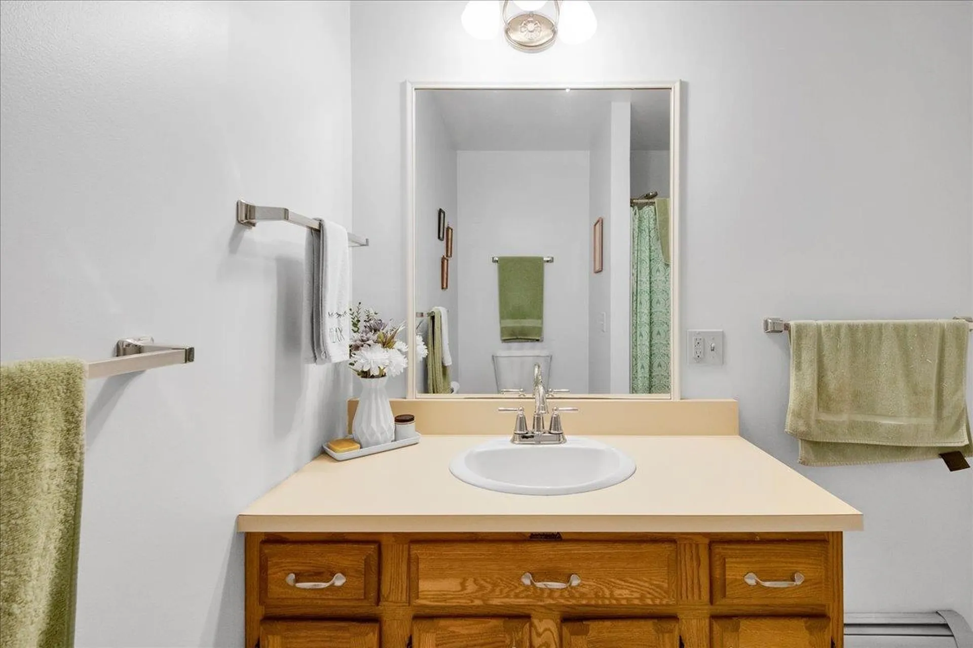 16 Clover Drive Essex VT 05452