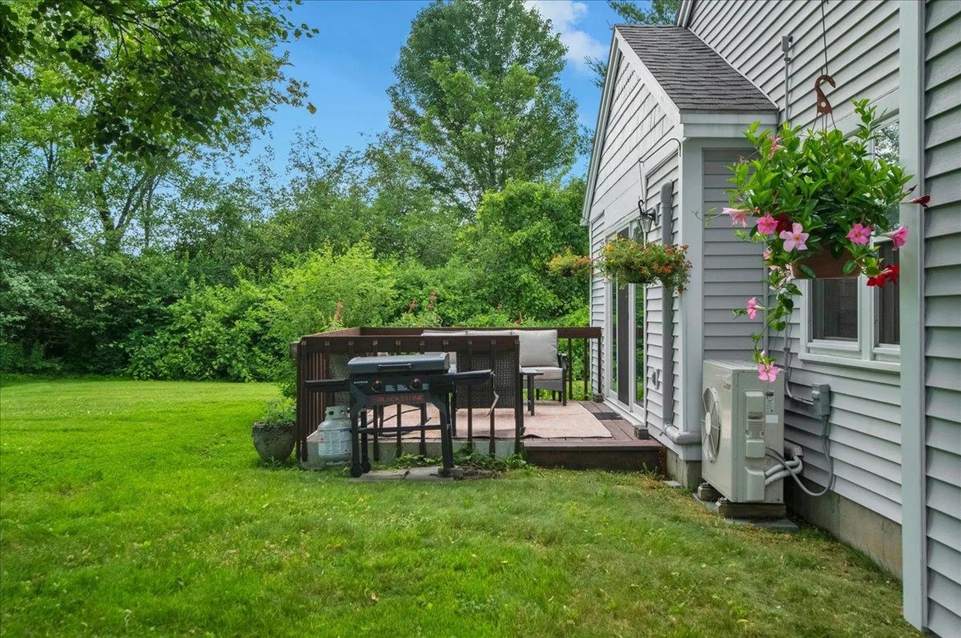 16 Clover Drive Essex VT 05452