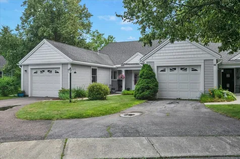 16 Clover Drive Essex VT 05452