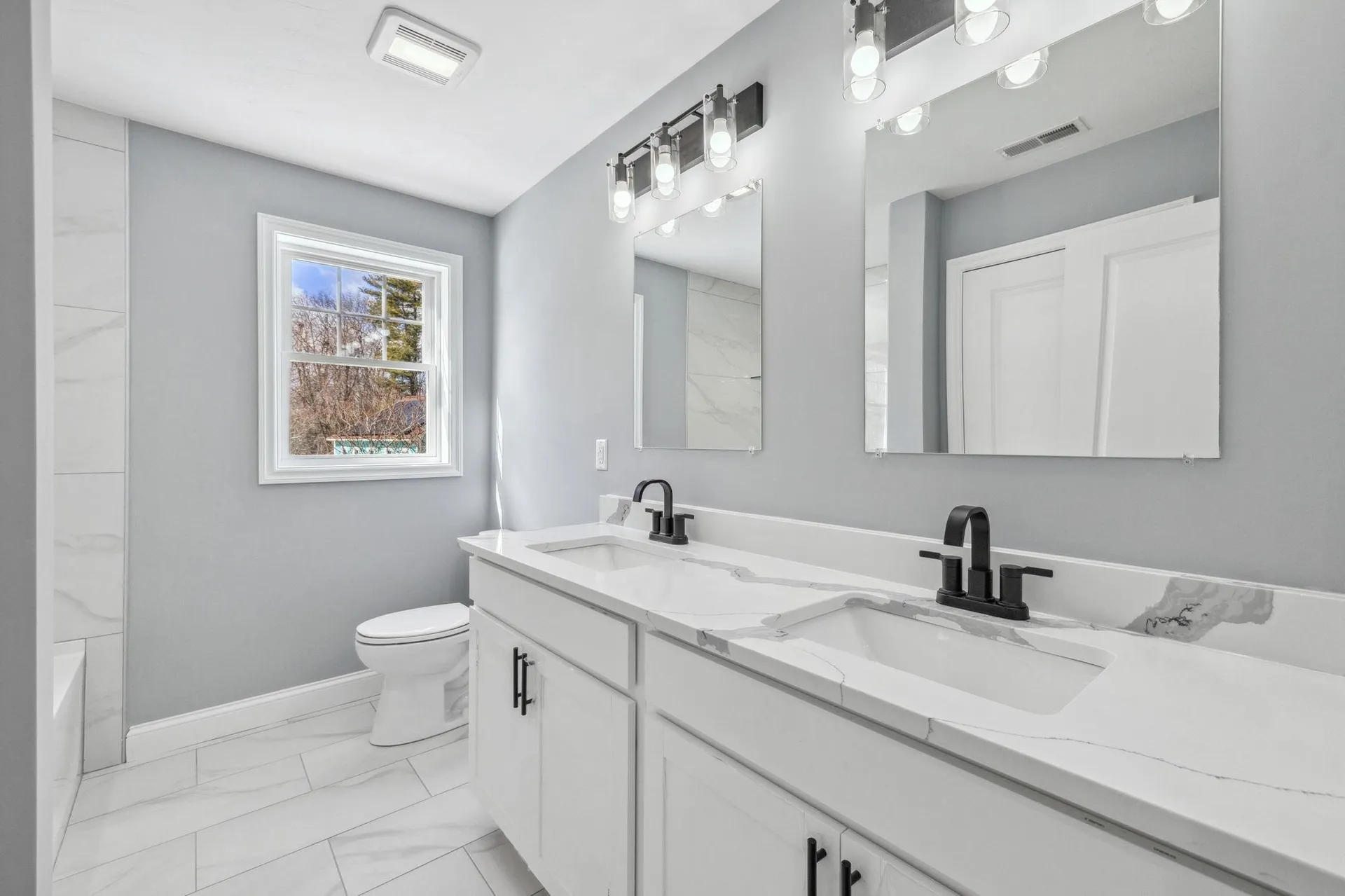 38 Bell Street Nashua NH 03064