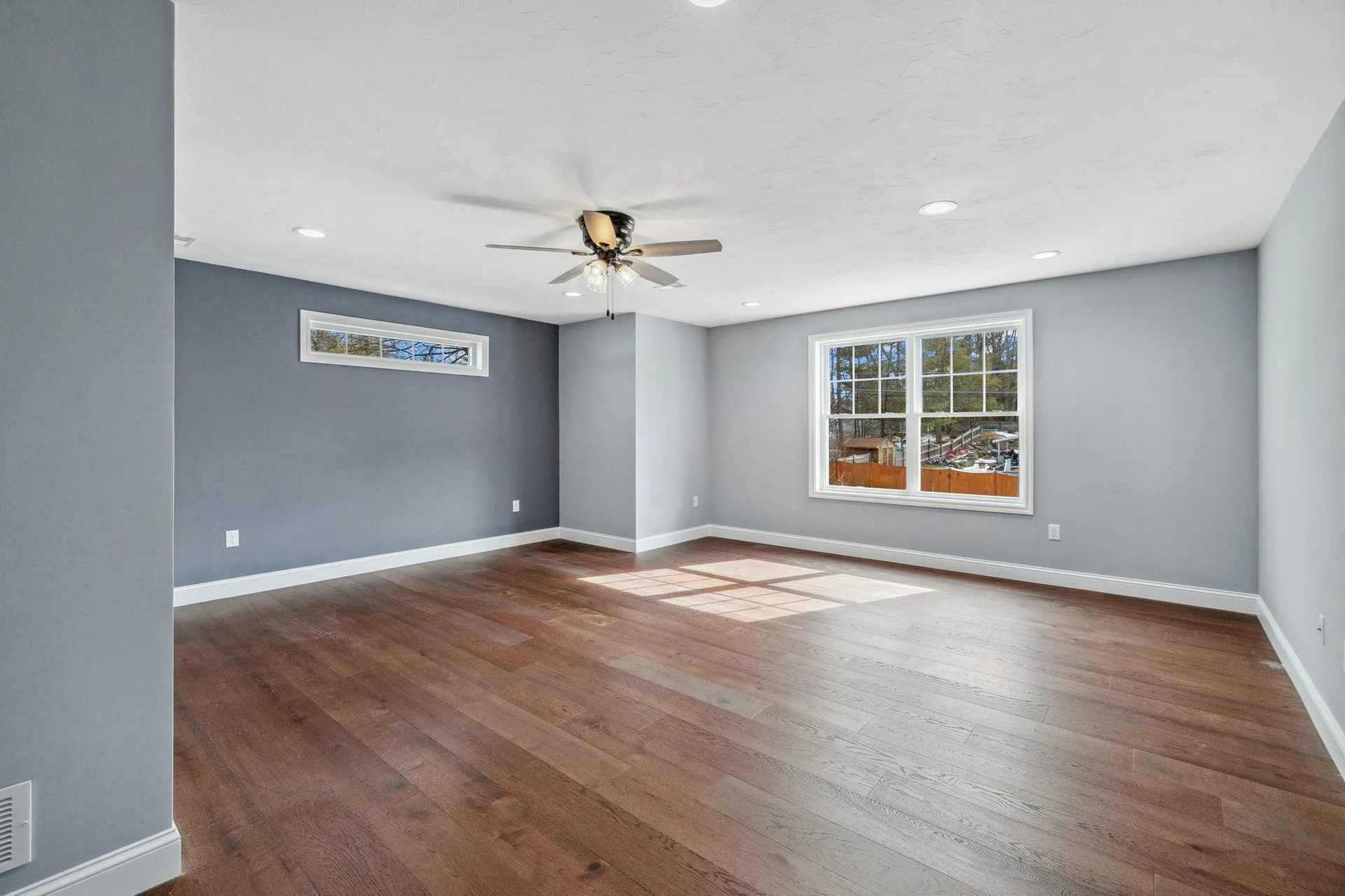 38 Bell Street Nashua NH 03064