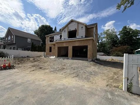 38 Bell Street Nashua NH 03064