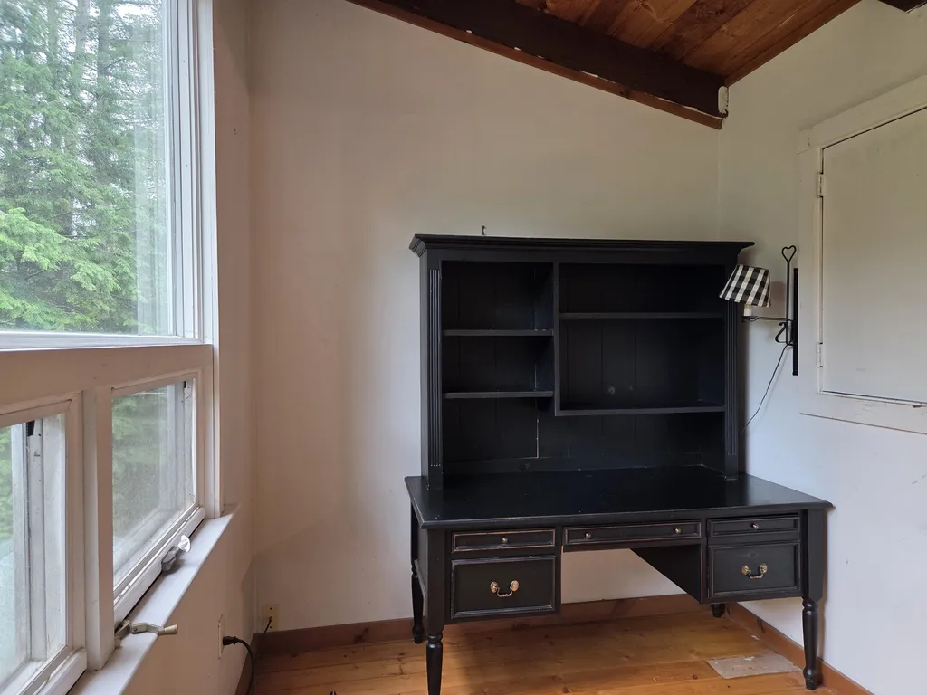 2 Tallwood Circle Londonderry VT 05148
