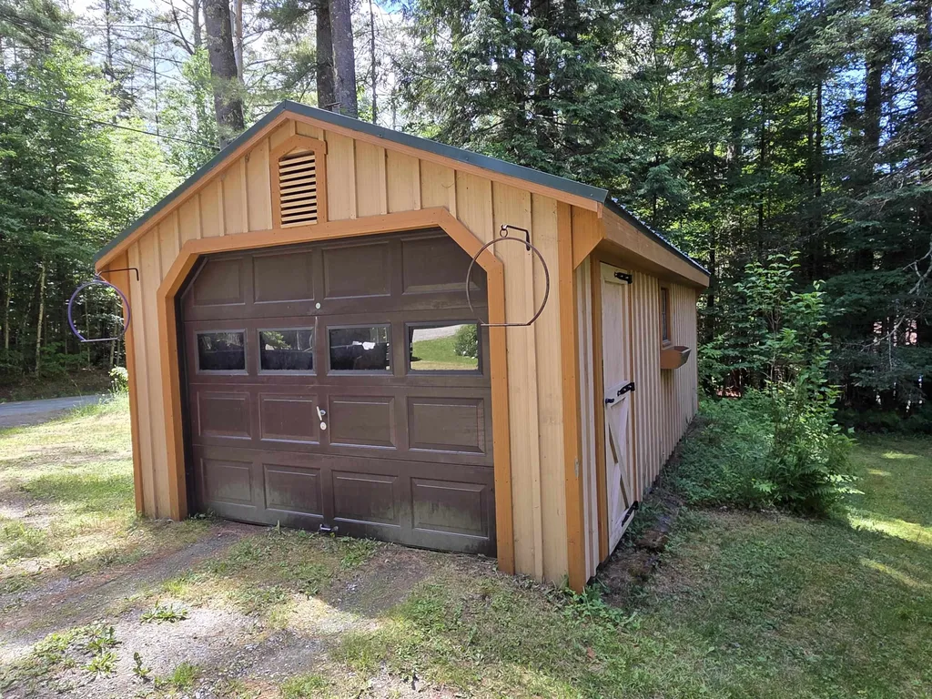 2 Tallwood Circle Londonderry VT 05148
