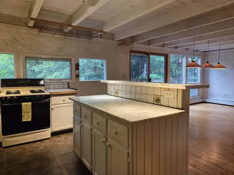 2 Tallwood Circle Londonderry VT 05148