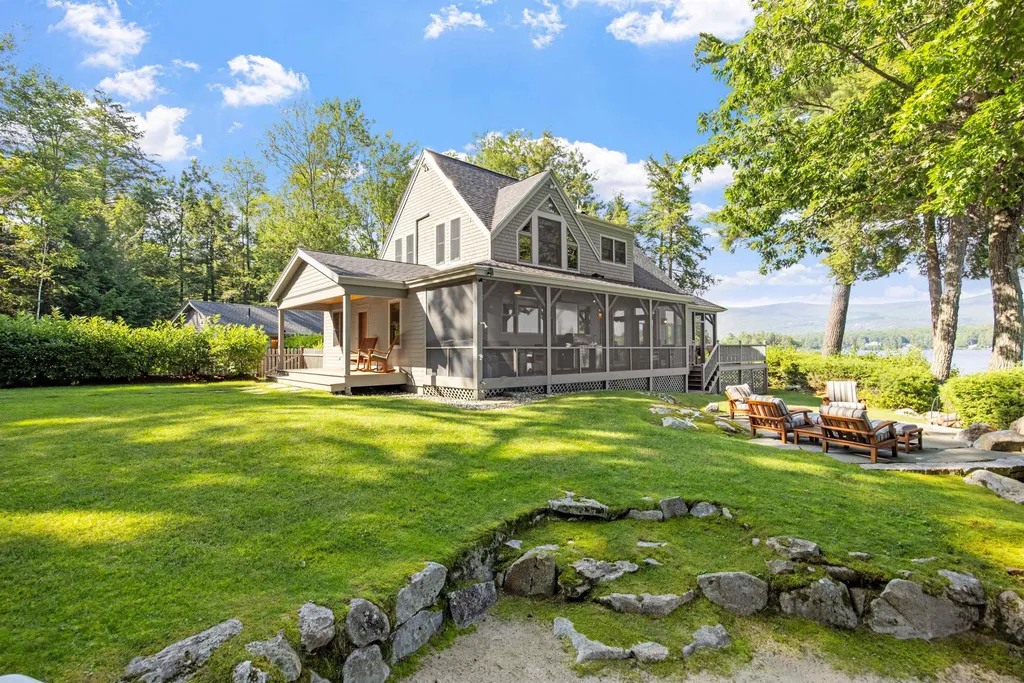 10 Edgewater Drive Moultonborough NH 03254