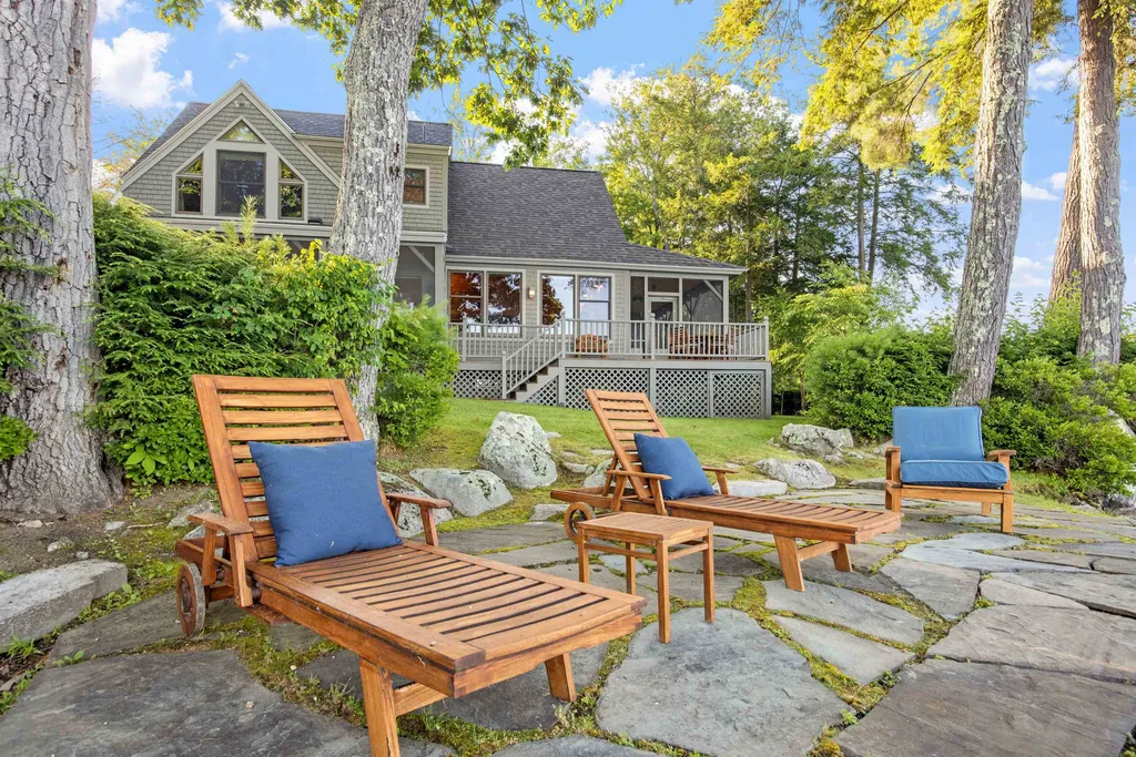10 Edgewater Drive Moultonborough NH 03254