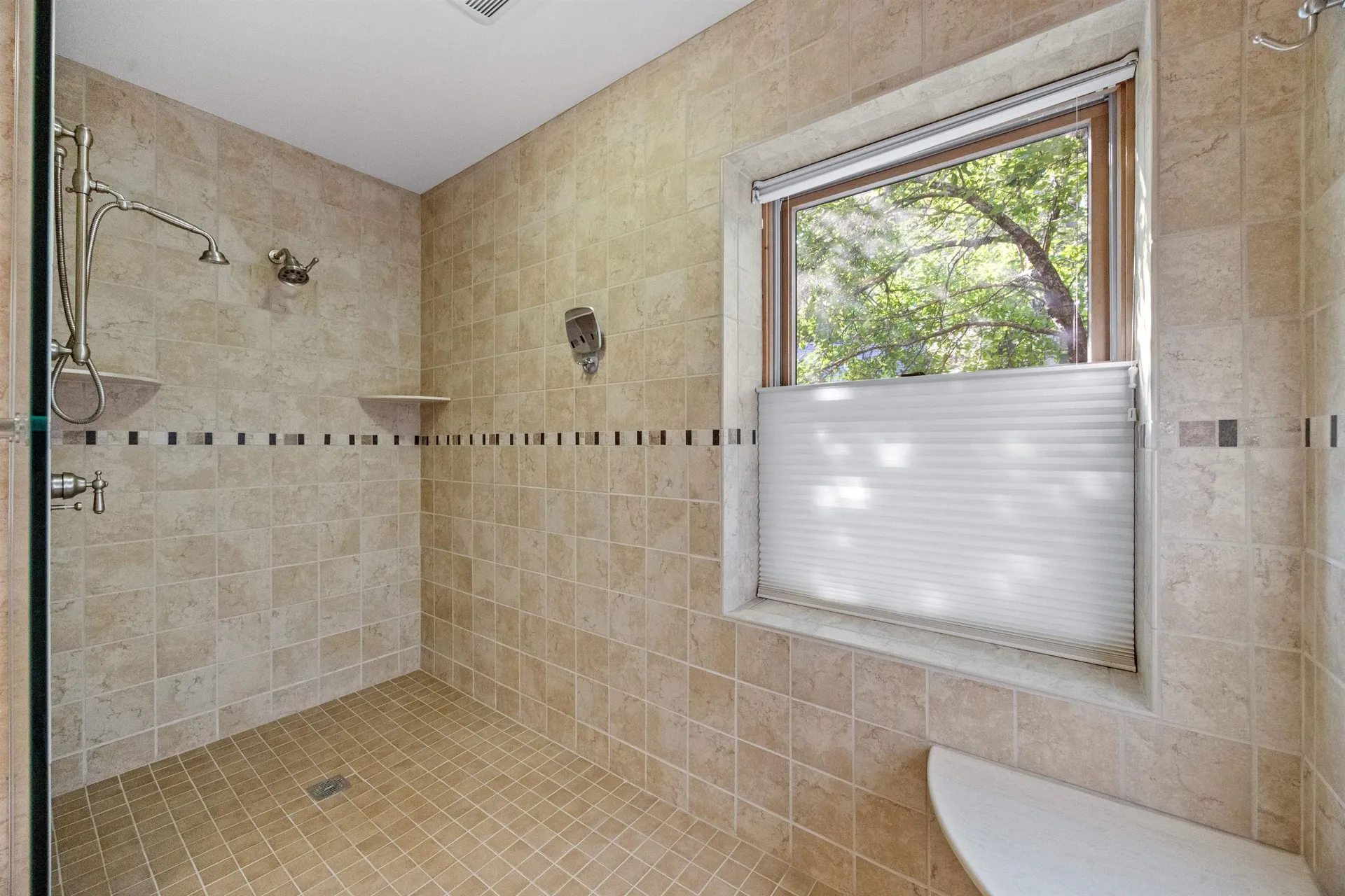 10 Edgewater Drive Moultonborough NH 03254