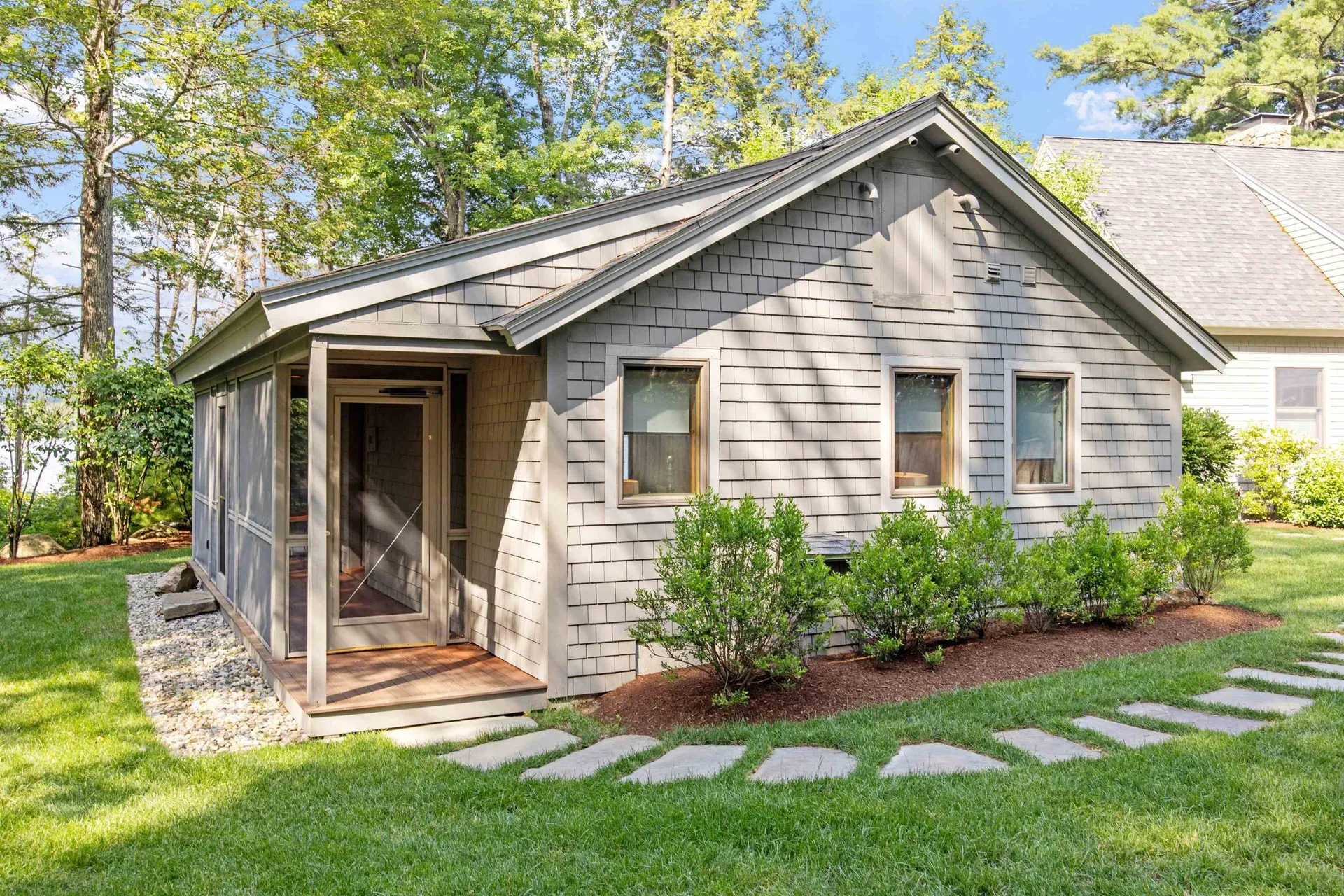 10 Edgewater Drive Moultonborough NH 03254