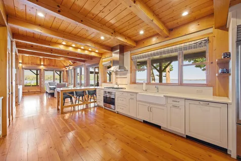 10 Edgewater Drive Moultonborough NH 03254
