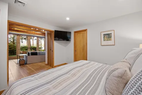 10 Edgewater Drive Moultonborough NH 03254