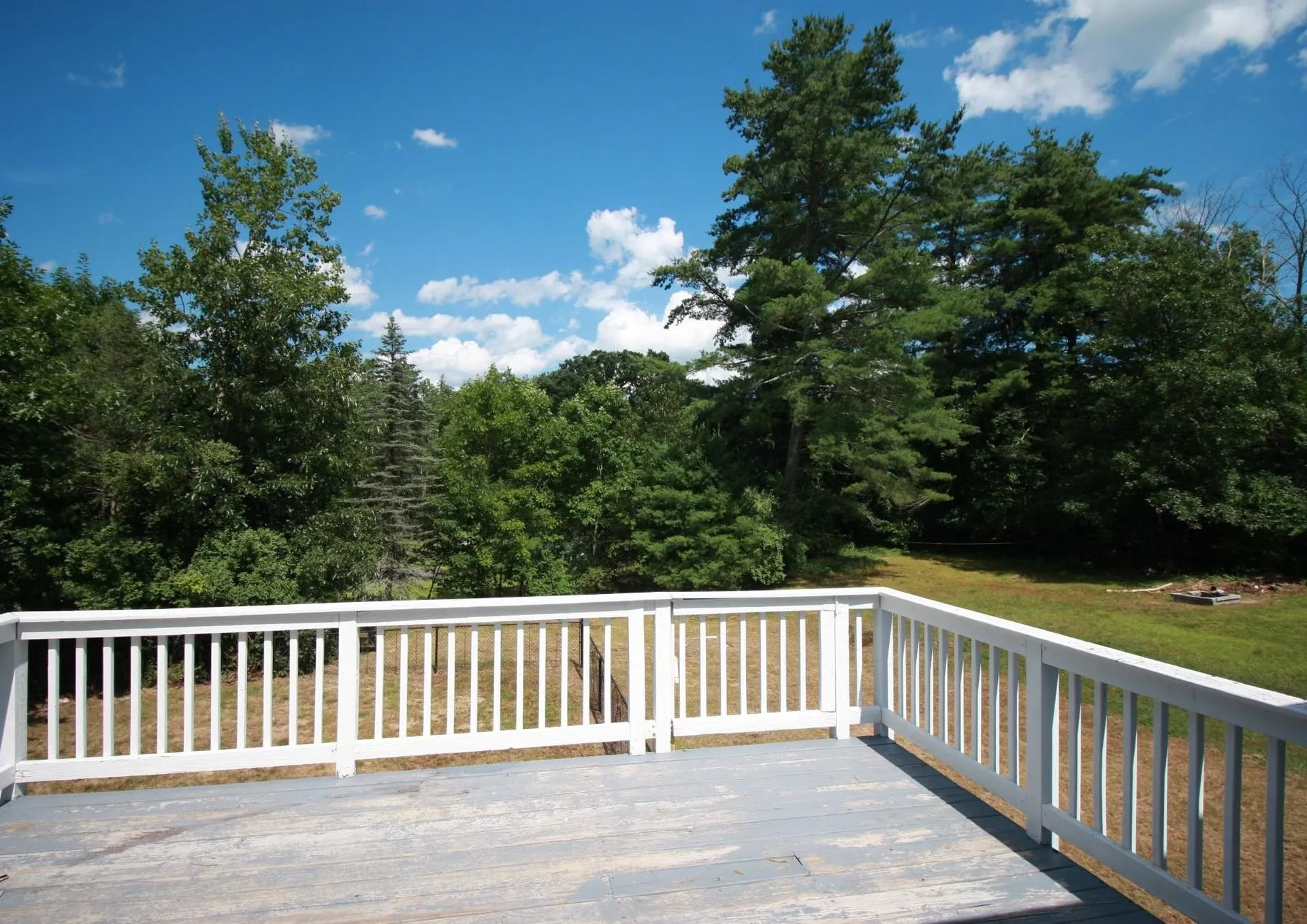 10 Sullivan Road Hudson NH 03051