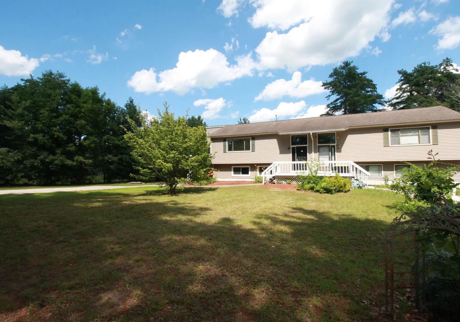 10 Sullivan Road Hudson NH 03051