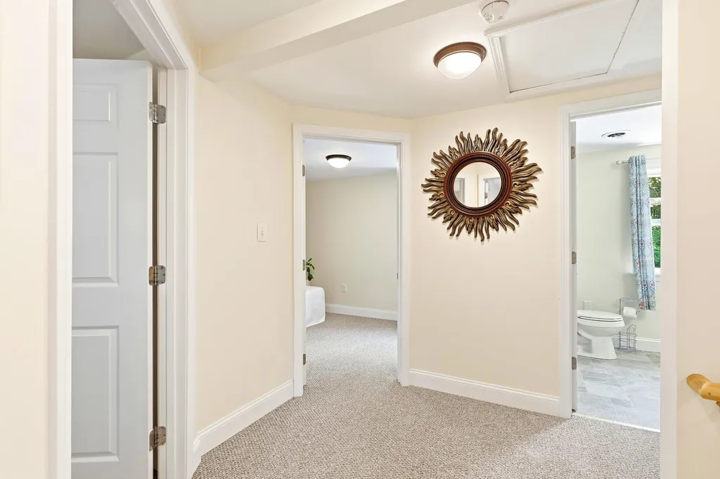 14 Hampton Falls Road Exeter NH 03833