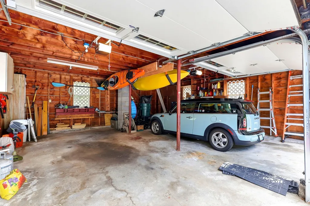 14 Hampton Falls Road Exeter NH 03833