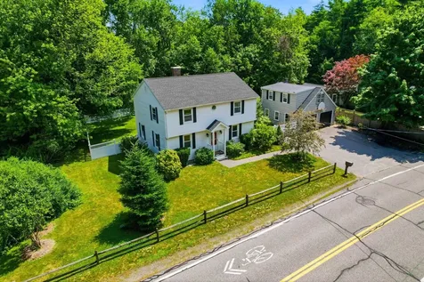 14 Hampton Falls Road Exeter NH 03833