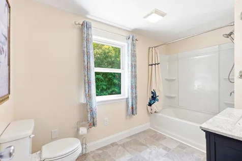 14 Hampton Falls Road Exeter NH 03833