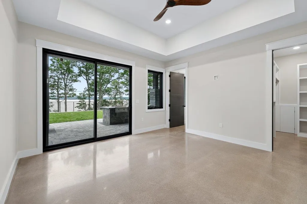 66 Knotty Way Belmont NH 03220