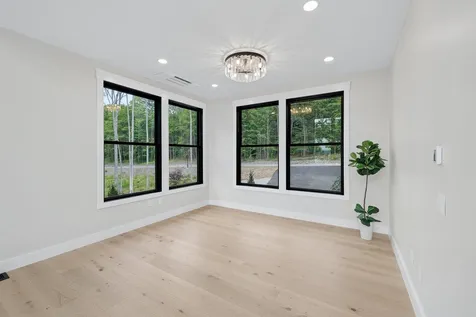66 Knotty Way Belmont NH 03220