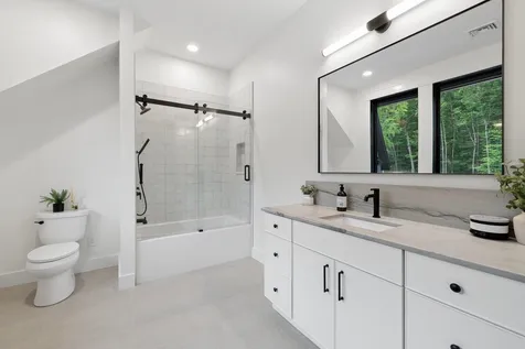 66 Knotty Way Belmont NH 03220