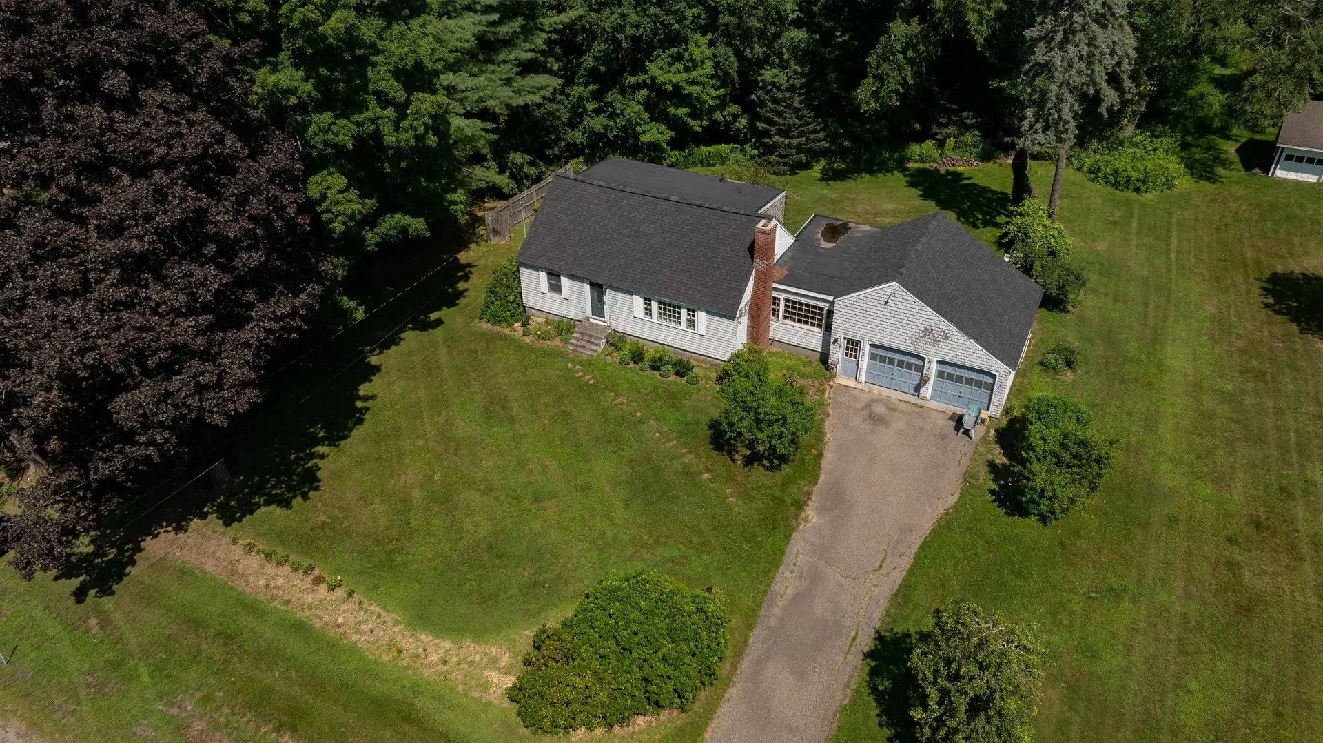 6 Exeter Road Kingston NH 03848