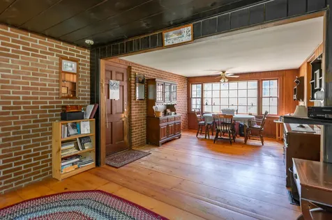 6 Exeter Road Kingston NH 03848