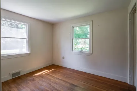 6 Exeter Road Kingston NH 03848