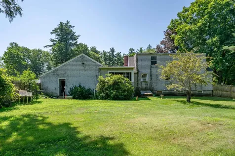 6 Exeter Road Kingston NH 03848