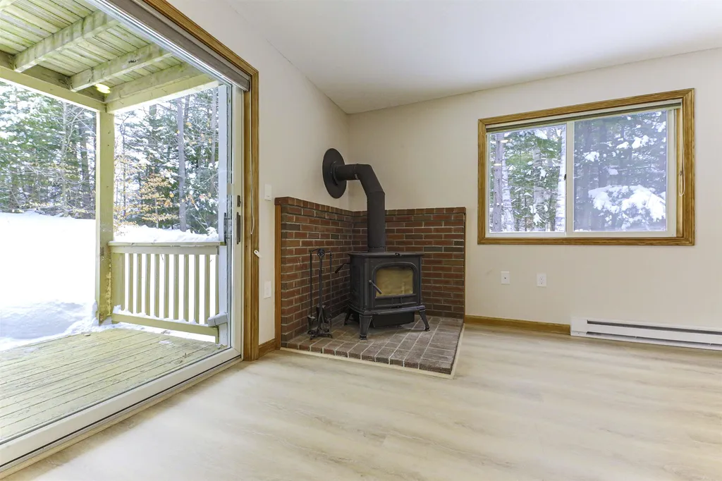 22 Northbrook Circle Conway NH 03860