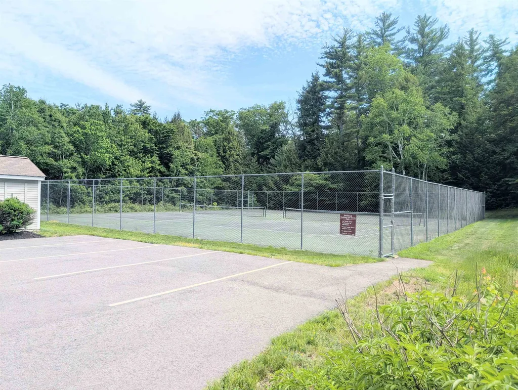 22 Northbrook Circle Conway NH 03860