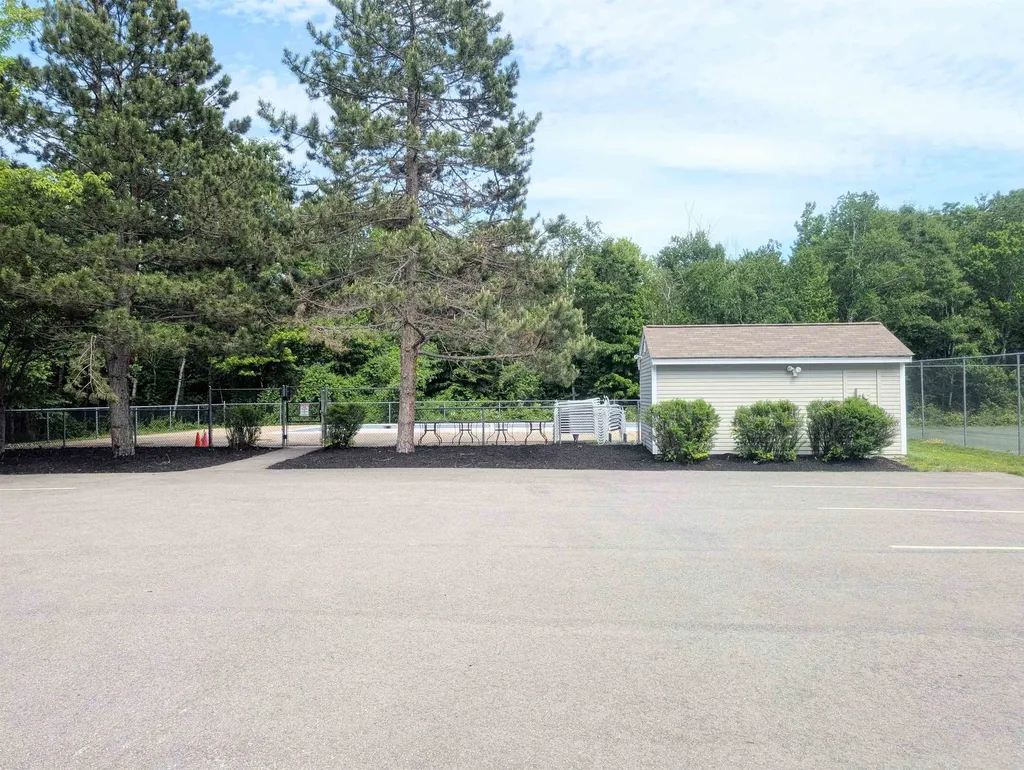 22 Northbrook Circle Conway NH 03860