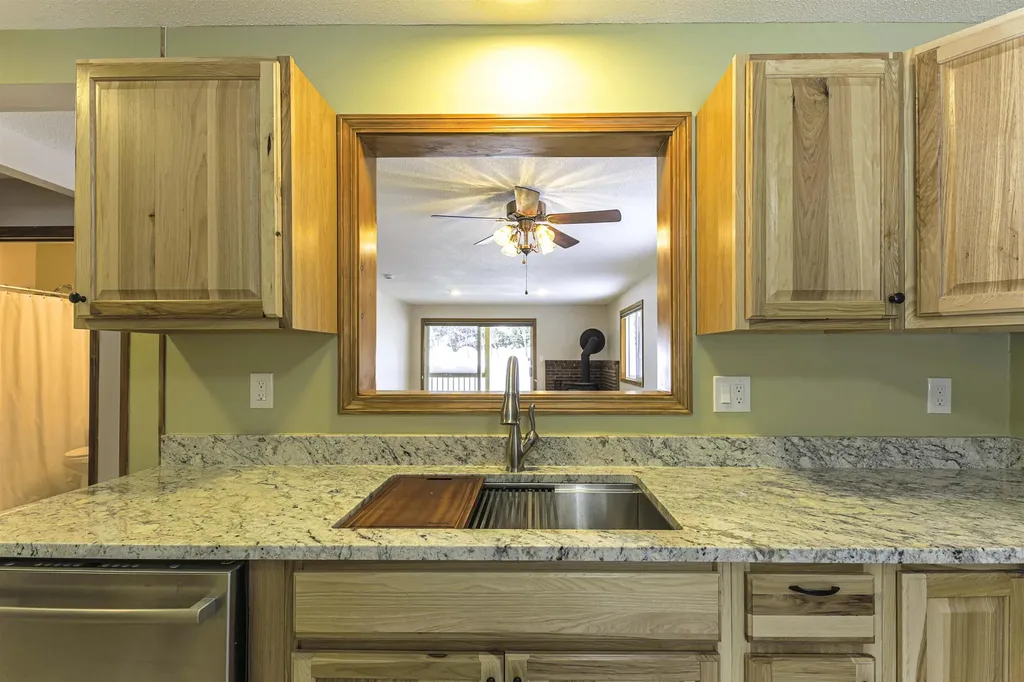 22 Northbrook Circle Conway NH 03860