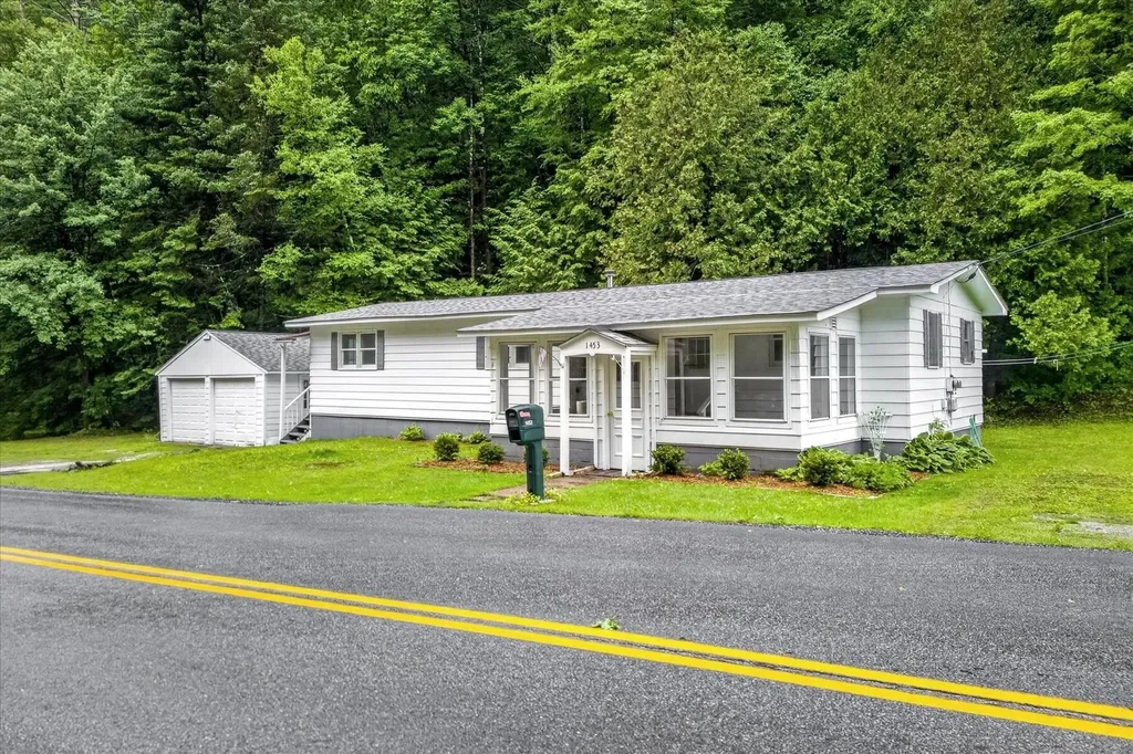 1453 Whipple Hollow Road West Rutland VT 05777