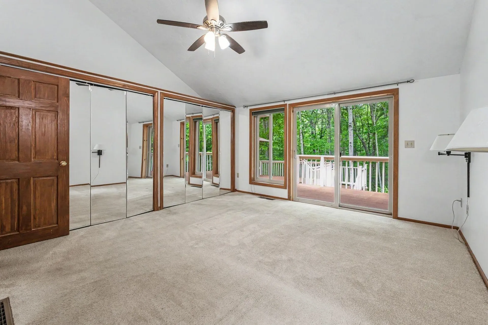 36 Windsor Boulevard Londonderry NH 03053