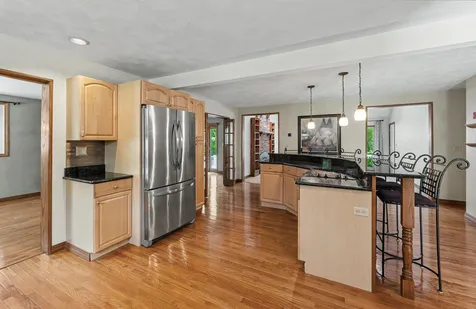 36 Windsor Boulevard Londonderry NH 03053