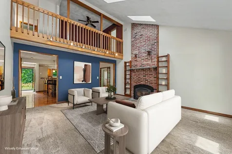 36 Windsor Boulevard Londonderry NH 03053