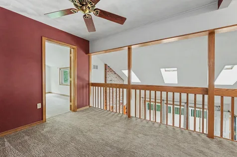 36 Windsor Boulevard Londonderry NH 03053